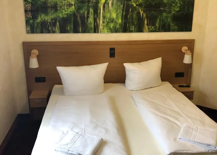 게스트하우스 Zum Slawen 3*